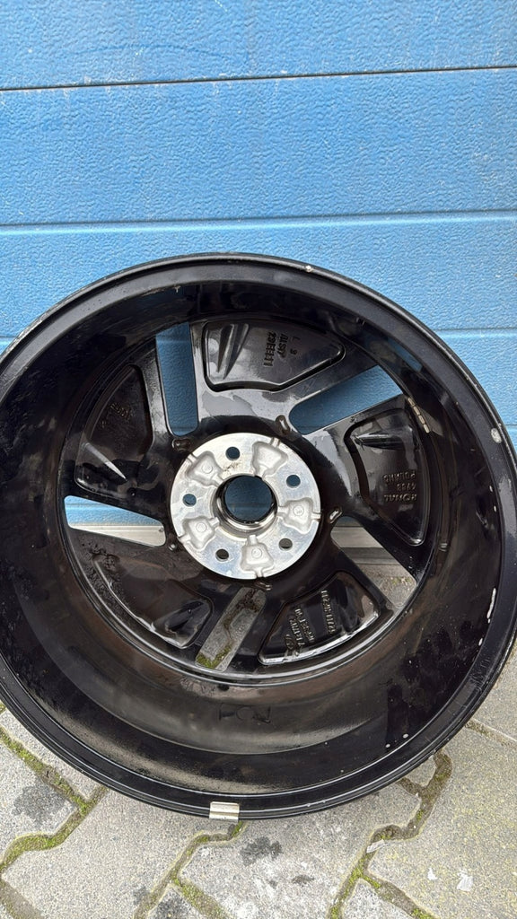 1x Alufelge 17 Zoll 7.0" 5x114.3 52910-HF200 Hyundai Kona Rim Wheel FEL6347212356lp