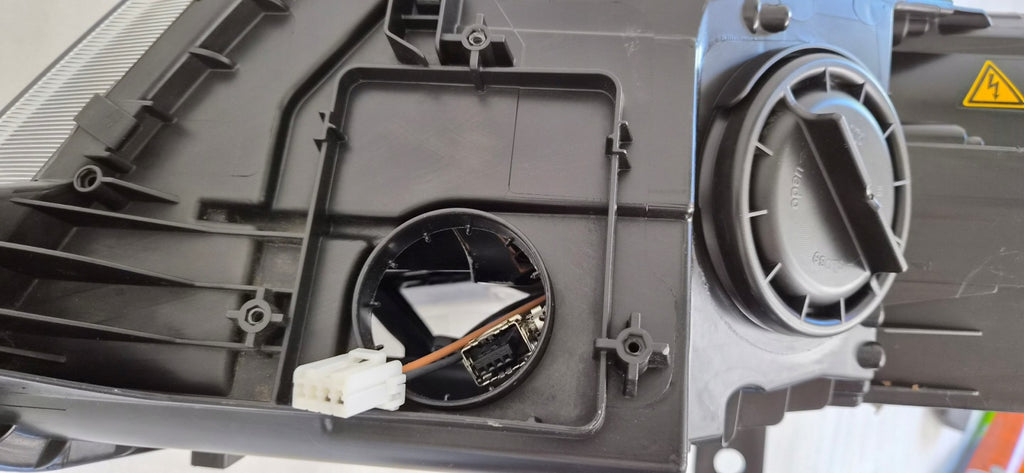 Frontscheinwerfer Skoda Yeti 5L1941016C Xenon Rechts Scheinwerfer Headlight SCH5090015134no