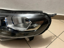 Laden Sie das Bild in den Galerie-Viewer, Frontscheinwerfer Citroën Jumpy Vivaro A 9808567780 Links Scheinwerfer Headlight SCH6122723346ak
