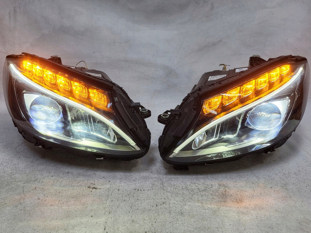 Frontscheinwerfer Mercedes-Benz W205 A2059062504 A2059062604 LED Ein Satz SCH7233437688eh