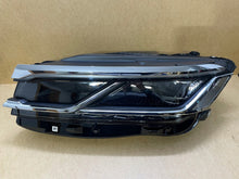 Laden Sie das Bild in den Galerie-Viewer, Frontscheinwerfer VW Touareg 761941081 Full LED Links Scheinwerfer Headlight