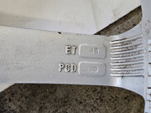 Laden Sie das Bild in den Galerie-Viewer, 1x Alufelge 17 Zoll 6.5&quot; 4x100 49ET Kia Stonic Rim Wheel