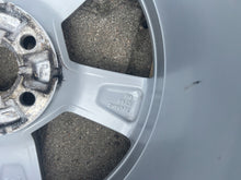 Laden Sie das Bild in den Galerie-Viewer, 1x Alufelge 16 Zoll 7.0&quot; 5x100 5JA601025AD Skoda Rapid Rim Wheel