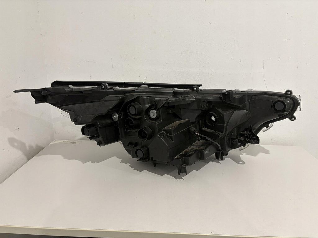 Frontscheinwerfer Toyota V LED Links Scheinwerfer Headlight SCH8683571983np