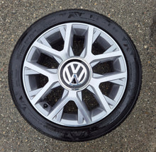 Load image into Gallery viewer, 1x Alufelge 16 Zoll 6.0" 4x100 39ET 1S0601025C VW Rim Wheel FEL7026445115fo