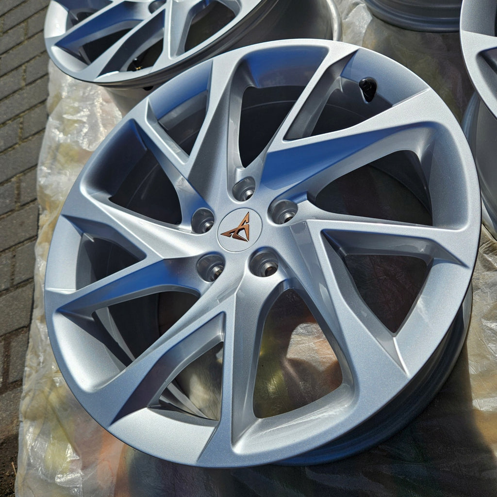 4x Alufelge 18 Zoll 8.0" 5x112 40ET Glanz Silber 5FF601025C Cupra Formentor Leon FEL4364982218yr