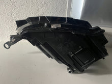 Laden Sie das Bild in den Galerie-Viewer, Frontscheinwerfer Skoda Kamiq 658941015D Full LED Links Scheinwerfer Headlight SCH6070998265rn