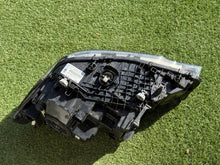 Laden Sie das Bild in den Galerie-Viewer, Frontscheinwerfer BMW 5 G30 8499122-03 Rechts Scheinwerfer Headlight SCH8952097747dk