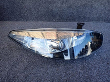 Load image into Gallery viewer, Frontscheinwerfer Renault Fluence 260101517 Rechts Scheinwerfer Headlight