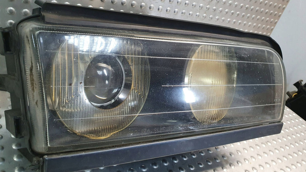 Frontscheinwerfer BMW 7 E38 0301043202 8352022 Rechts Scheinwerfer Headlight SCH8887033218ci