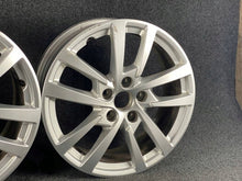 Load image into Gallery viewer, 1x Alufelge 17 Zoll 5x112 8V0601025DH Audi A3 Rim Wheel FEL1162943953ic
