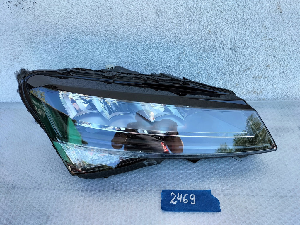 Frontscheinwerfer Skoda Superb III 3V1941016C Rechts Scheinwerfer Headlight SCH3257353712jy