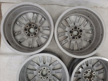 Laden Sie das Bild in den Galerie-Viewer, 4x Alufelge 19 Zoll 8.5" 5x120 33ET Glanz Silber 6790178 BMW 5 F11 6 F06 F10 F07 FEL2746567039vz