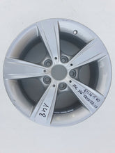 Load image into Gallery viewer, 1x Alufelge 16 Zoll 7.0&quot; 5x120 40ET BMW 1 F21 F20 Rim Wheel