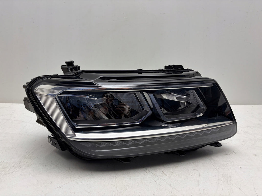 Frontscheinwerfer VW Tiguan 5NB941036 LED Rechts Scheinwerfer Headlight SCH9455539280ob