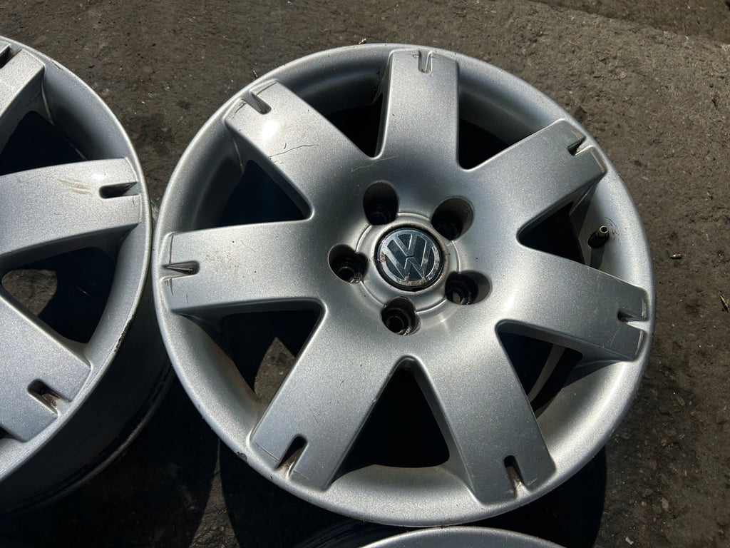 4x Alufelge 16 Zoll 7.0" 5x112 37ET Glanz Silber 3B0601025L VW Rim Wheel FEL5991866549jt