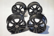 Load image into Gallery viewer, 4x Alufelge 17 Zoll 8.0" 5x112 48ET Glanz Schwarz A2124015602 Mercedes-Benz FEL2479464693mq