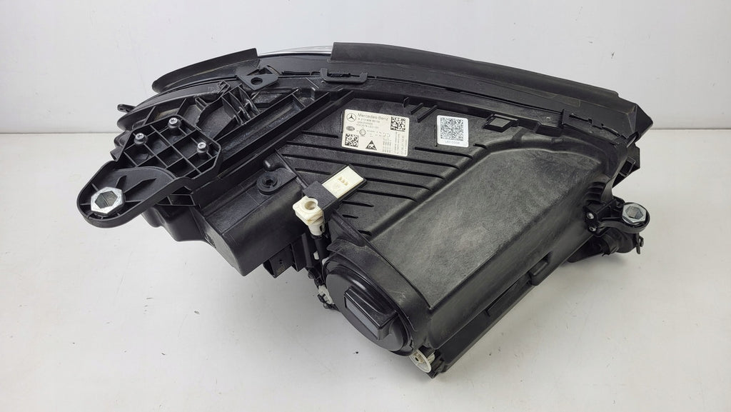 Frontscheinwerfer Mercedes-Benz W213 A2139068309 LED Rechts oder Links SCH4397140986hv