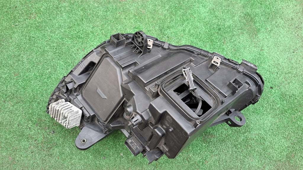 Frontscheinwerfer Mercedes-Benz W205 A2059062604 LED Rechts Headlight SCH6360442122ij