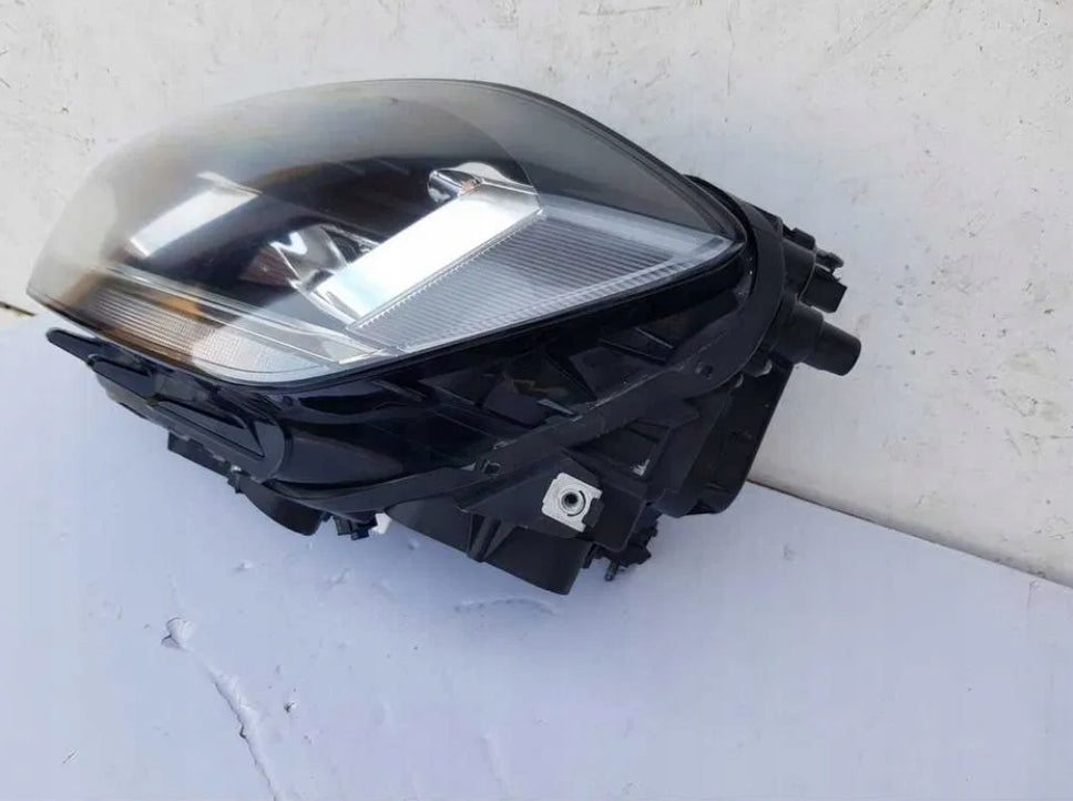 Frontscheinwerfer VW Golf VII Sportsvan 517941031B FALSE Scheinwerfer Headlight SCH6427798953qj