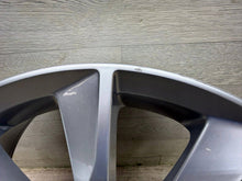 Laden Sie das Bild in den Galerie-Viewer, 1x Alufelge 18 Zoll Rot 31362840 Volvo S90 V90 Rim Wheel FEL1462347543sy