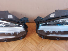 Laden Sie das Bild in den Galerie-Viewer, Frontscheinwerfer Volvo Xc90 II 32338953 32338952 Ein Stück (Rechts oder Links)