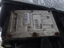 Load image into Gallery viewer, Frontscheinwerfer Chrysler 300c Xenon Links Scheinwerfer Headlight SCH8430127048jx