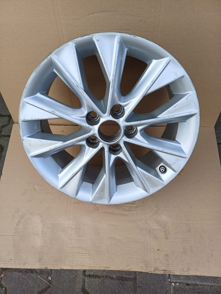 1x Alufelge 17 Zoll 7.0" 5x114.3 54ET 40AJD Lexus Es Rim Wheel FEL8352020360lr