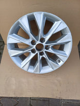 Laden Sie das Bild in den Galerie-Viewer, 1x Alufelge 17 Zoll 7.0" 5x114.3 54ET 40AJD Lexus Es Rim Wheel FEL8352020360lr