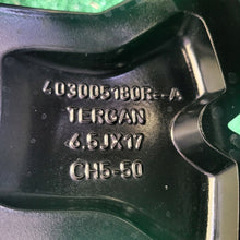 Load image into Gallery viewer, 1x Alufelge 17 Zoll 6.5&quot; 5x114.3 50ET 403005180R Dacia Duster Rim Wheel