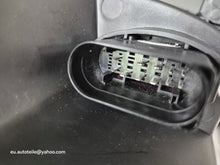 Load image into Gallery viewer, Frontscheinwerfer Audi A4 B9 8W0941005 Xenon Ein Stück (Rechts oder Links)