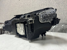 Laden Sie das Bild in den Galerie-Viewer, Frontscheinwerfer Audi A5 9856326 Xenon Rechts Scheinwerfer Headlight SCH3227051553hk