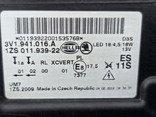 Laden Sie das Bild in den Galerie-Viewer, Frontscheinwerfer Skoda Superb III 3V1941016A Xenon Rechts Headlight