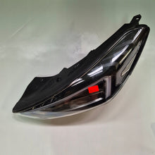 Laden Sie das Bild in den Galerie-Viewer, Frontscheinwerfer Hyundai Tucson D7921-21C10 LED Links Scheinwerfer Headlight SCH9935772966hi
