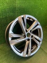 Load image into Gallery viewer, 1x Alufelge 17 Zoll 5x112 2GA601025AM VW T-Roc Rim Wheel FEL2682659963ez