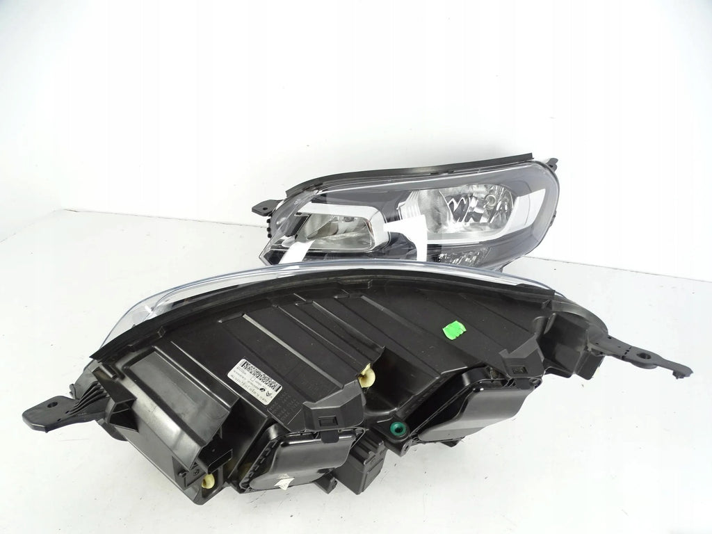 Frontscheinwerfer Opel Vivaro C 9808567680 Rechts Scheinwerfer Headlight