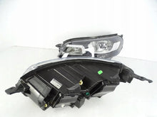 Laden Sie das Bild in den Galerie-Viewer, Frontscheinwerfer Opel Vivaro C 9808567680 Rechts Scheinwerfer Headlight