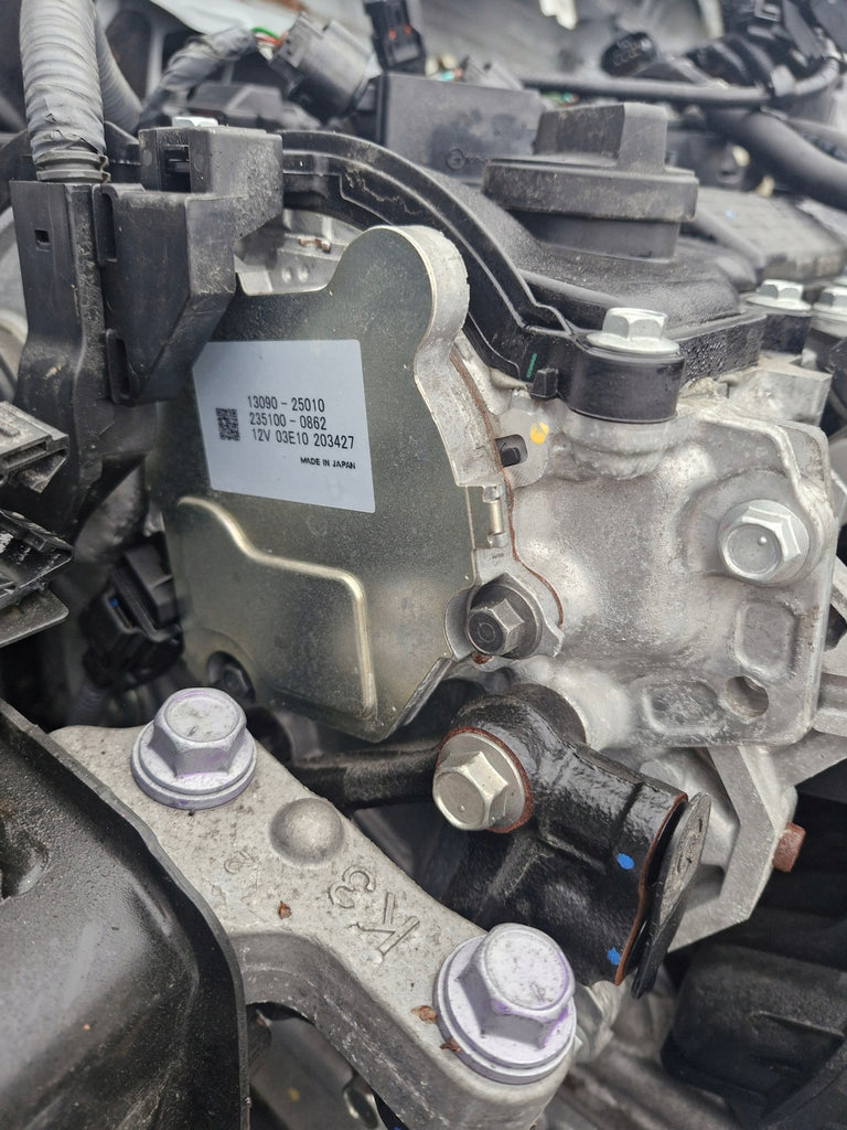 Motor Toyota Yaris M15A-FXE 21TKm 2021 Hybrid Engine Unkomplett