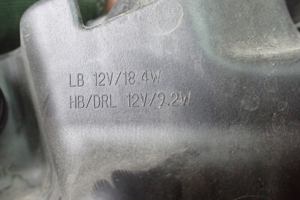 Frontscheinwerfer Toyota Tundra Sequoia 81140-0C230 Rechts Headlight SCH3297074977yq