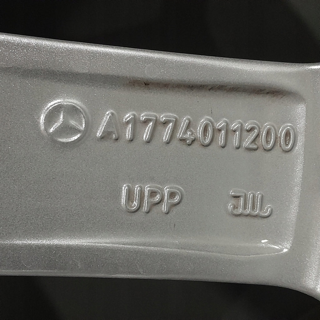 4x Alufelge 17 Zoll 6.5" 5x112 44ET Glanz Silber A1774011200 Mercedes-Benz W177 FEL2954822553kf
