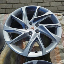 Laden Sie das Bild in den Galerie-Viewer, 4x Alufelge 18 Zoll 8.0" 5x112 40ET Glanz Silber 5FF601025C Cupra Formentor Leon FEL4364982218yr