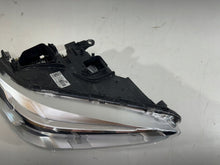 Laden Sie das Bild in den Galerie-Viewer, Frontscheinwerfer BMW X1 F48 7495004-07 LED Rechts Scheinwerfer Headlight SCH1237270326dv