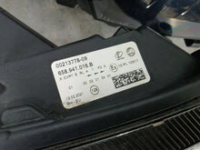 Laden Sie das Bild in den Galerie-Viewer, Frontscheinwerfer Skoda Kamiq 0021377709 658941015B Ein Satz Headlight SCH2896311425ne