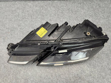 Load image into Gallery viewer, Frontscheinwerfer Skoda Octavia III 5E1941017F 145100023706 Full LED Links SCH2640050966yh
