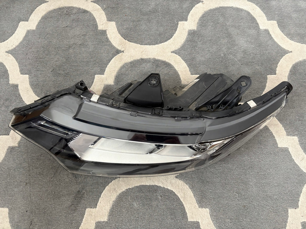 Frontscheinwerfer Mitsubishi Outlander III 8301C8-83 LED Links Headlight