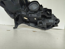 Laden Sie das Bild in den Galerie-Viewer, Frontscheinwerfer Ford Transit Connect KT1B-13W030-AE Links Headlight SCH9306567242gg