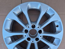 Load image into Gallery viewer, 1x Alufelge 17 Zoll 6.5" 5x112 38ET A1564011700 Mercedes-Benz X156 Rim Wheel FEL1633804088ot