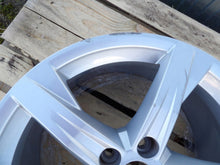 Laden Sie das Bild in den Galerie-Viewer, 1x Alufelge 18 Zoll 8.0" 5x112 80A601025BE Audi Q5 Rim Wheel FEL1493595406rd