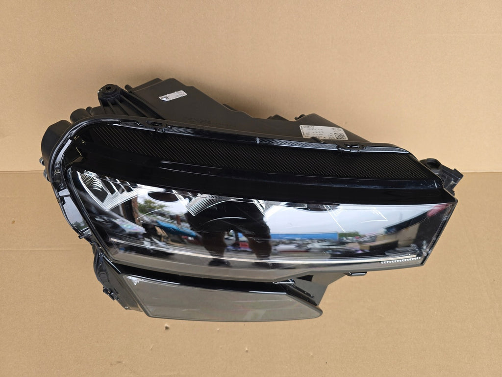 Frontscheinwerfer Skoda Karoq 57B941010 LED Rechts Scheinwerfer Headlight SCH3338072337el