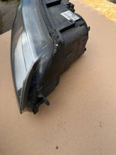 Laden Sie das Bild in den Galerie-Viewer, Frontscheinwerfer VW Transporter Caravelle 7E1941016C Rechts Headlight SCH7243823967zx
